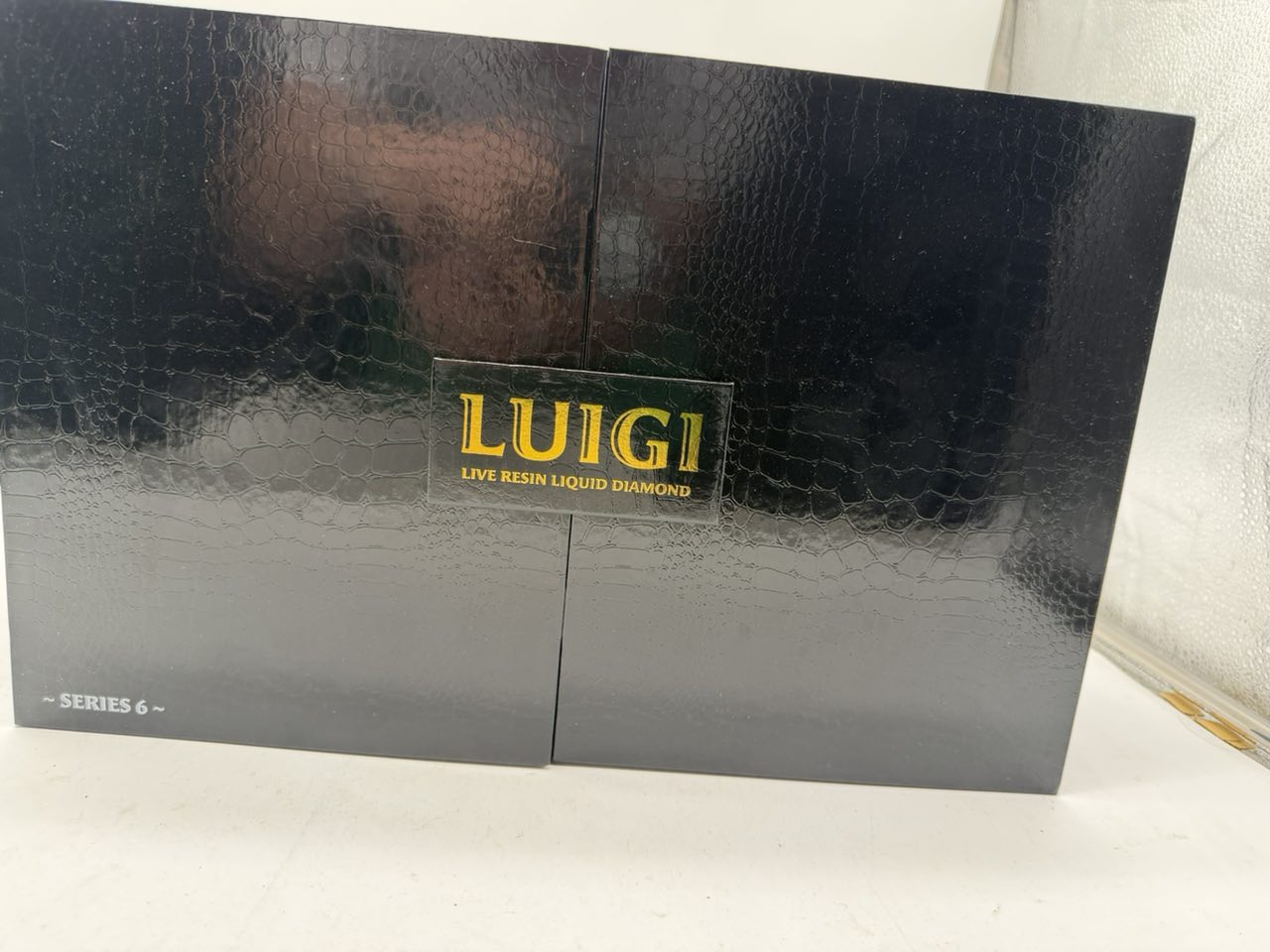luigi disposable